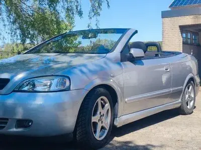 Brugt Opel Astra Cabriolet 101 HK (74 kW) 2003 Sølv Cabriolet