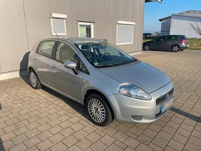 Gebraucht Fiat Punto 78 PS (57 kW) 2007 Silber Kleinwagen