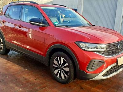 Gebraucht VW T-Cross Life 150 PS (110 kW) 2025 Rot SUV