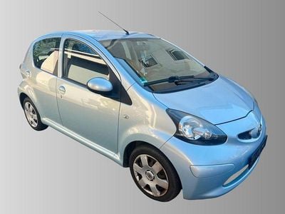 Silber Gebraucht 2007 Toyota Aygo Kleinwagen | 2.999 € (Fairer Preis)