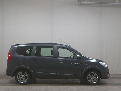 Gebraucht Dacia Lodgy Stepway 116 PS (85 kW) 2016 Grau comete Van / Kleinbus