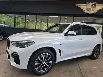 Gebraucht BMW X5 M Sport 340 PS (250 kW) 2021 Perlmutt weiss metall individual (metallic) SUV