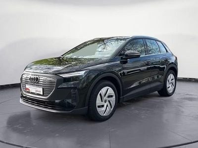 Gebraucht Audi Q4 e-tron Basis 150 kW (204 PS) 2023 Schwarz SUV