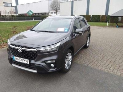 Gebraucht Suzuki SX4 S-Cross Comfort 129 PS (94 kW) 2024 Grau SUV