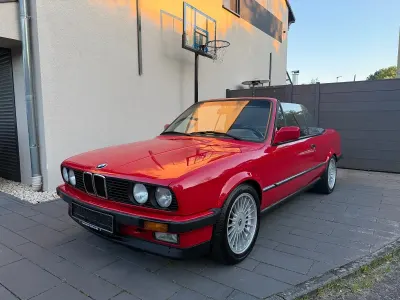 Gebraucht BMW 325 Cabriolet 171 PS (125 kW) 1986 Rot Cabrio