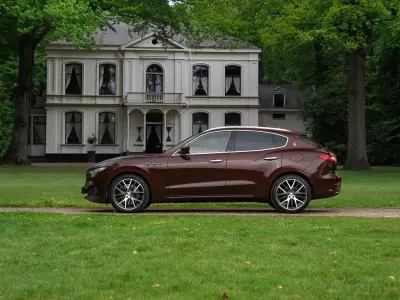 Gebraucht Maserati Levante GranLusso 430 PS (316 kW) 2016 Braun SUV