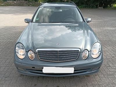 Mercedes E220