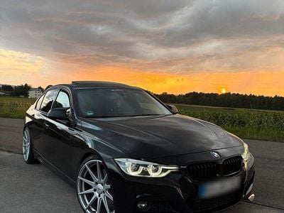Gebraucht BMW 335 Sport Line 306 PS (225 kW) 2013 Schwarz Limousine