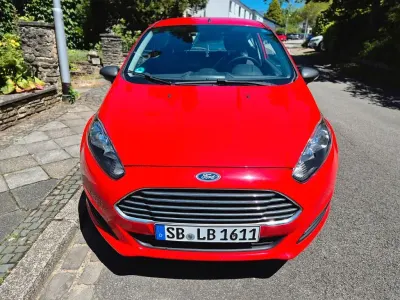 Gebraucht Ford Fiesta Ambiente 60 PS (44 kW) 2013 Schwarz