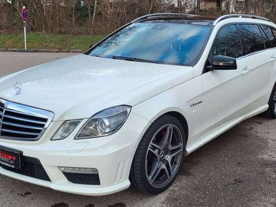 gebraucht Mercedes E63 AMG / Pano / Bi-Turbo / 19" / Anschauen ++