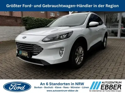 Gebraucht Ford Kuga Titanium 120 PS (88 kW) 2022 Weiss SUV