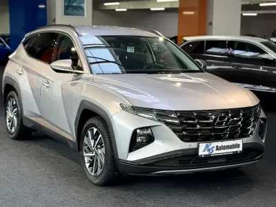 Używany Hyundai Tucson Trend 150 KM (110 kW) 2023 Srebrny SUV