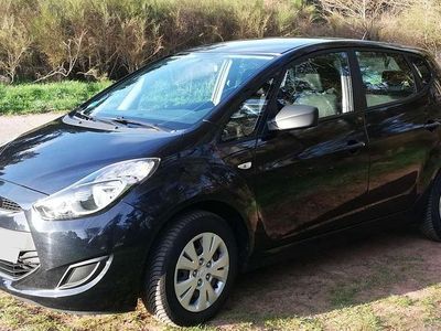 Second-hand Hyundai ix20 Classic 90 CP (66 kW) 2011 Negru Hatchback