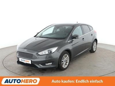 Grau Gebraucht 2018 Ford Focus Titanium Limousine | 12.590 € (Guter Preis)