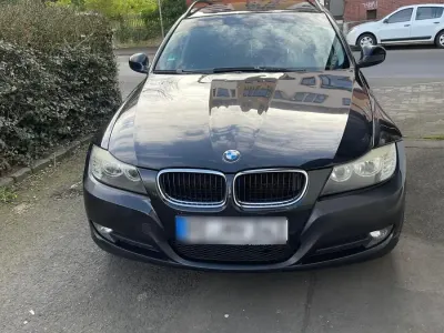 Gebraucht BMW 318 143 PS (105 kW) 2009 Schwarz Kombi