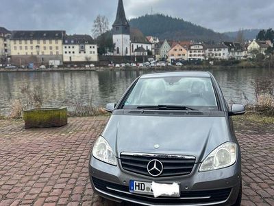Gebraucht Mercedes A180 109 PS (80 kW) 2009 Grau Van / Kleinbus