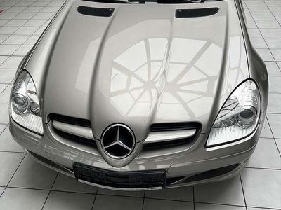 Cubanitsilber metallic Gebraucht 2005 Mercedes SLK200 Cabrio | 12.900 € (Etwas zu teuer)