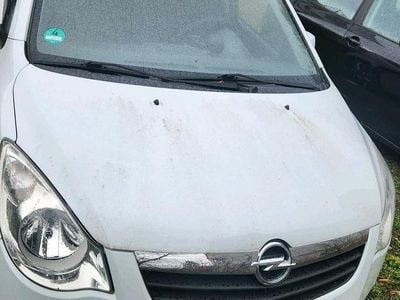 Gebraucht Opel Agila 85 PS (62 kW) 2009 Weiß Kleinwagen