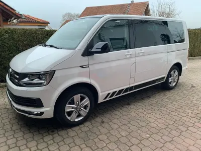 Gebraucht VW Multivan Edition 150 PS (110 kW) 2018 Weiß Van / Kleinbus