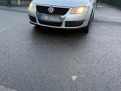Silber Gebraucht 2008 VW Passat Kombi | 1.700 € (Guter Preis)