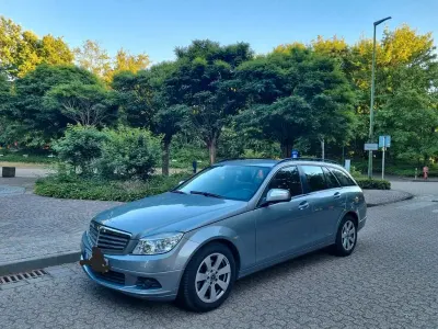Gebraucht Mercedes C180 156 PS (114 kW) 2008 Grau Limousine