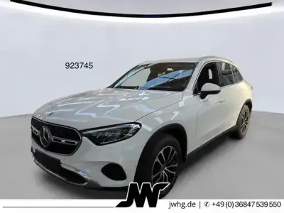 Gebraucht Mercedes GLC220 Avantgarde 197 PS (144 kW) 2023 Weiß SUV