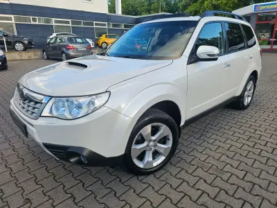 Gebraucht Subaru Forester Comfort 147 PS (108 kW) 2012 Weiß SUV