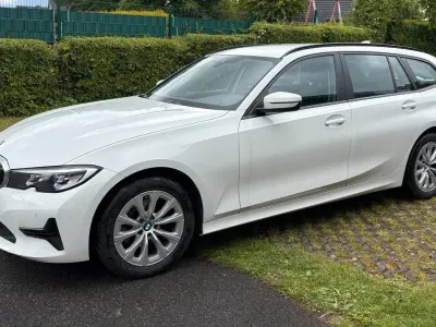 Gebraucht BMW 320 Advantage 190 PS (139 kW) 2021 Weiß Kombi