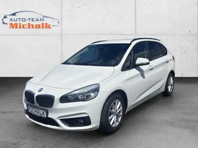 Gebraucht BMW 218 Active Tourer Advantage 136 PS (100 kW) 2018 Alpinweiss iii Van / Kleinbus