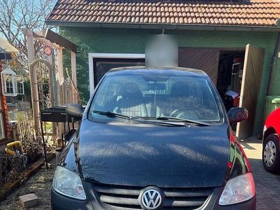 Gebraucht VW Fox 54 PS (39 kW) 2006 Schwarz Kleinwagen