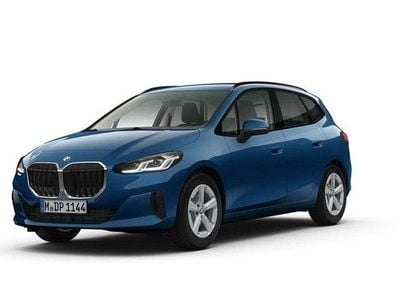 Gebraucht BMW 220 170 PS (125 kW) 2025 Phytonicblau metallic Van / Kleinbus