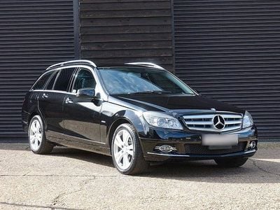 Gebraucht Mercedes 220 170 PS (125 kW) 2009 Schwarz Kombi