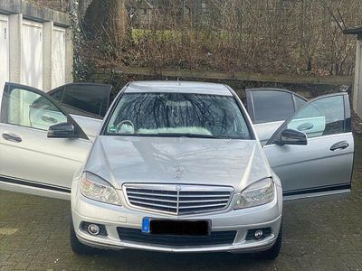 Mercedes C200
