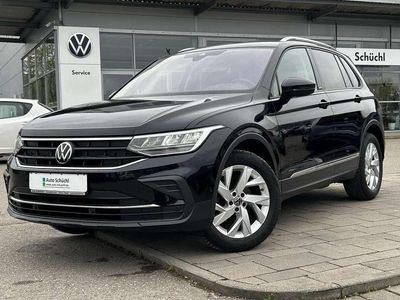 Gebraucht VW Tiguan Active 131 PS (96 kW) 2023 Schwarz SUV