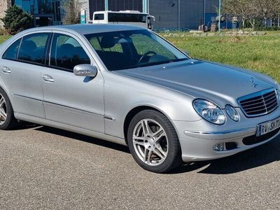 Mercedes E240