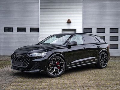 Schwarz Gebraucht 2025 Audi RS Q8 Sport SUV | 104.990 € (Superpreis)