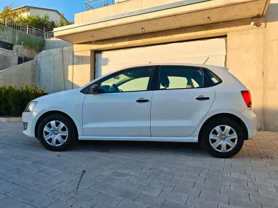 Gebraucht VW Polo Trendline 69 PS (50 kW) 2010 Weiß Kleinwagen