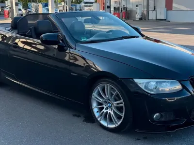Gebraucht BMW 325 Cabriolet M Sport 218 PS (160 kW) 2010 Schwarz Cabrio