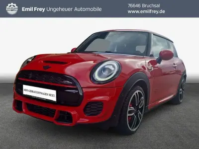 Gebraucht Mini John Cooper Works 231 PS (169 kW) 2019 Chili red Kleinwagen
