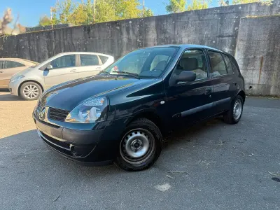 Brugt Renault Clio II 65 HK (47 kW) 2004 Blå Hatchback