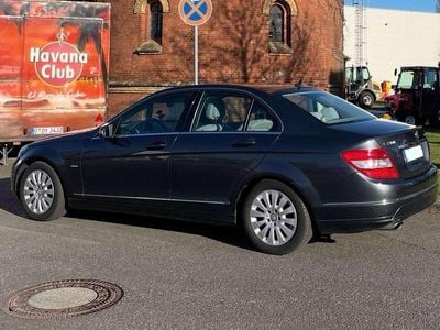 Silber Gebraucht 2009 Mercedes C200 Elegance Limousine | 7.580 € (Fairer Preis)