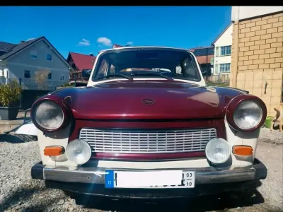 Gebraucht Trabant 601 26 PS (19 kW) 1986 Rot Kleinwagen
