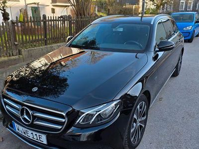 Gebraucht Mercedes E300 306 PS (225 kW) 2020 Schwarz Limousine