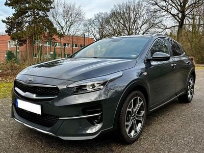 Gebraucht Kia XCeed Vision 140 PS (102 kW) 2019 Grau SUV