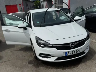 Gebraucht Opel Astra 145 PS (106 kW) 2020 Weiß Limousine