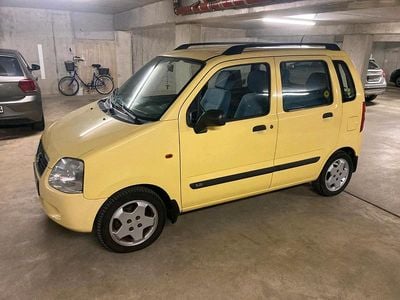 Gebraucht Suzuki Swift 75 PS (55 kW) 2000 Gelb Kleinwagen