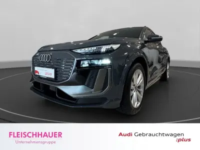 Gebraucht Audi Q6 e-tron S-Line 185 kW (252 PS) 2025 Grau SUV