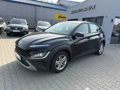 Gebraucht Hyundai Kona Pure 120 PS (88 kW) 2021 Schwarz SUV