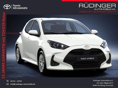 Neu Toyota Yaris Hybrid Comfort 116 PS (85 kW) 2026 Weiß Limousine