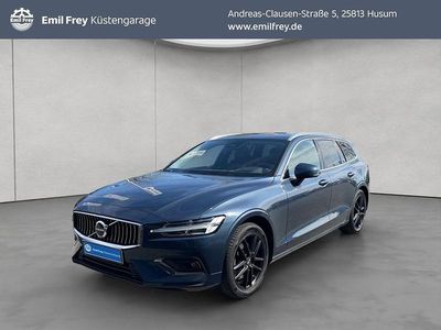 Usata Volvo V60 Ultimate 197 CV (144 kW) 2022 Blu Station wagon